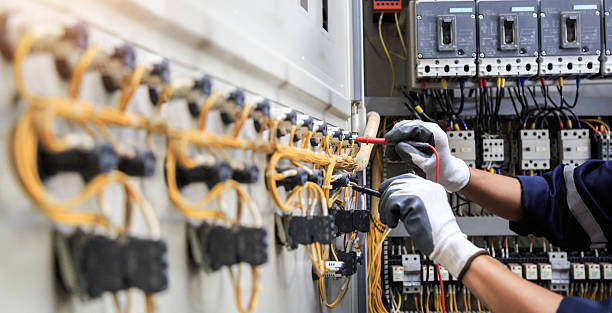 Professional Electrician technician working in Bradford Woods, PA